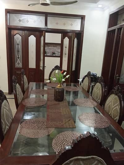 Dining Table set for sale (8 seater)