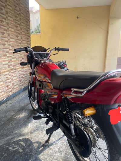 Honda pridor bike