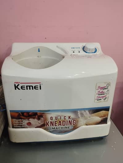 Kemei quick kneeding Machine
