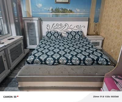 bed set with coffee chairs