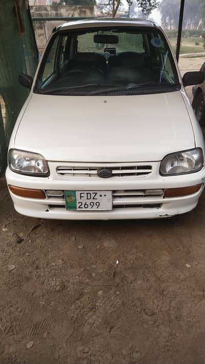lam selling my coure car 2002 model is good condition