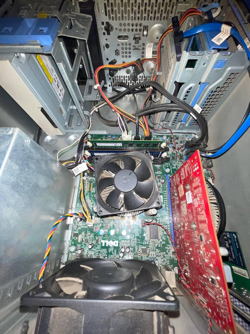 Gaming PC full setup 9