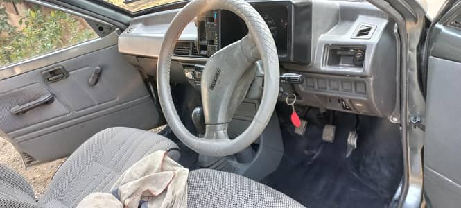 suzuki mehran vxr 2012