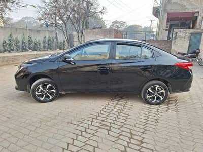 Yaris 1.3 Auto (limited edition]