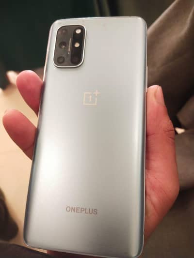 One Plus 8t