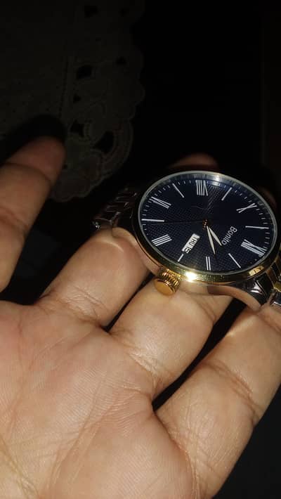Bonito men watch