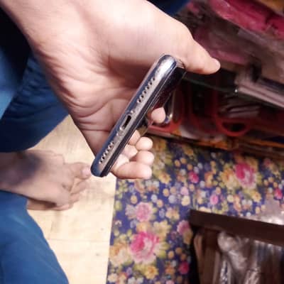 iPhone X 64 gb factory unlocked