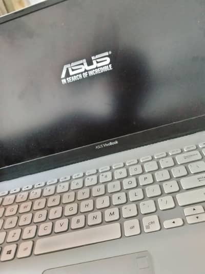Asus vivo book 15 i7 8th gen laptop