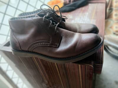 leather shoes  3000