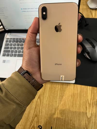 Iphone xs max - PTA  256Gb