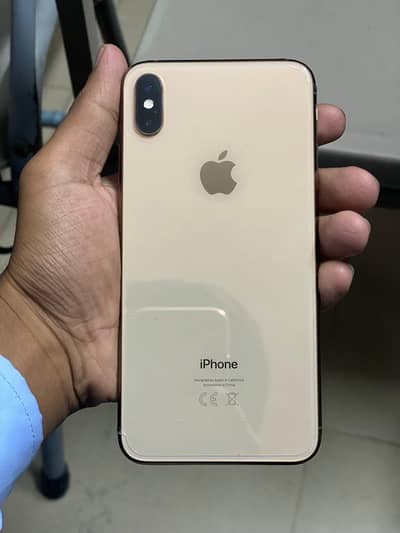 iPhone XSMax (no pta factory unlock)