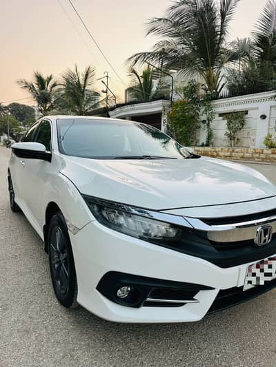 Urgent sale Honda civic 2021 model brand new condition