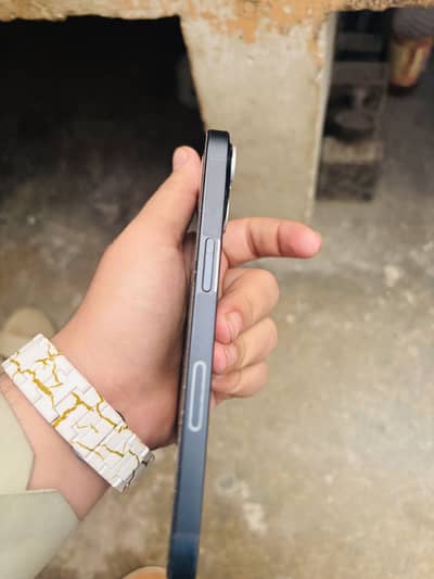 Iphone 13 urgent for sell