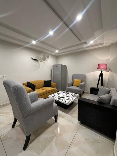 1 BED LUXURY APARTMENT FOR RENT AT BAHRIA TOWN PRIME LOCATION