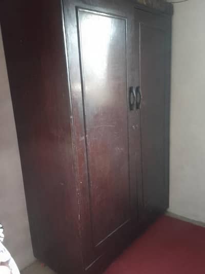 wood almari