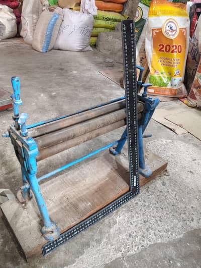 انگیٹھی بنانے کے اوزار دستیاب ہیں  رابطہ نمبر 03471567694