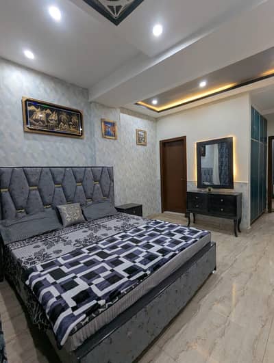 ONE BED APARTMENT FOR SALE AT HOT LOCATION OF BAHRIA TOWN LAHORE