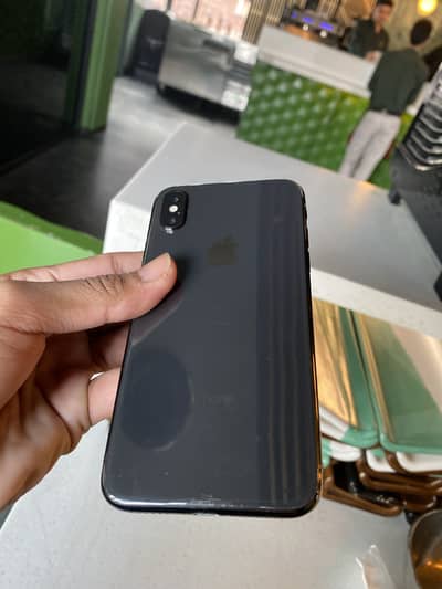 I phone x PTA Storage 64 condition 10 by 10 Health 73