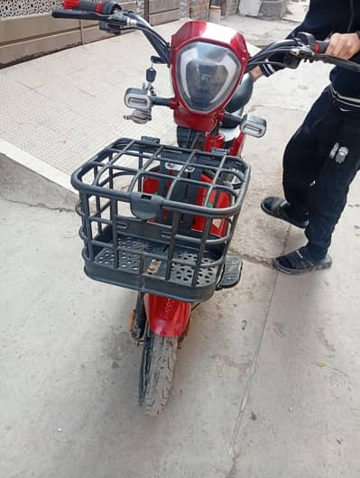 scooty for sale yJ Future indus