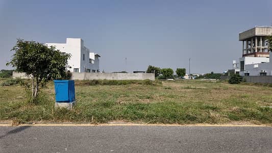 Buying A Residential Plot In DHA Phase 7 - Block U Lahore