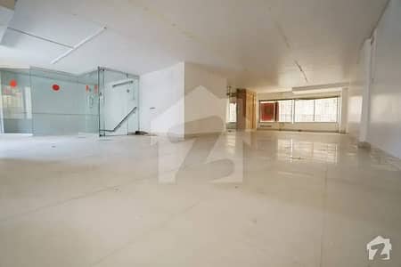 Meznine Floor with Front Entrance