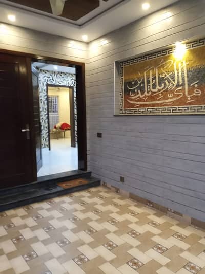 5 Marla upper portion for Rent, Block-L khayaban e amin society lahore