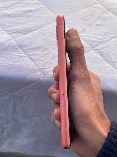 6/128 Official Pta with Box