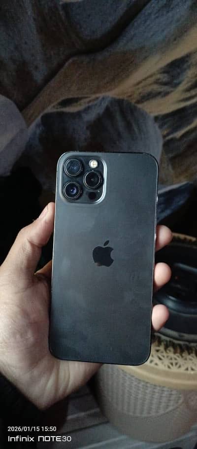 Iphone 12 pro max jv 128 black colour 10:9 condition