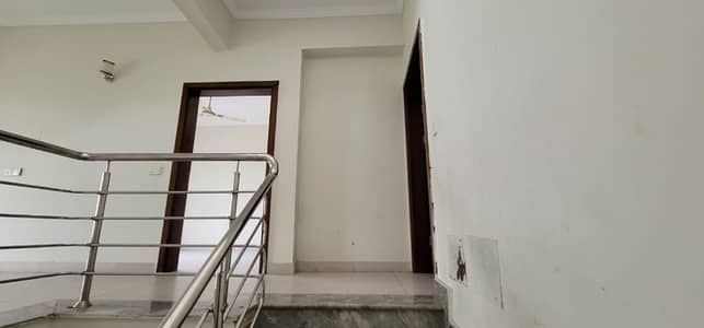 152 Square Yards Bahria Homes Precinct 10B Brand New Villa for Sale Bahria Town Karachi