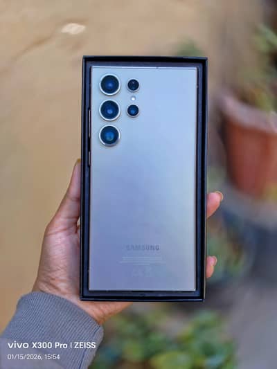 Samsung S24 Ultra Non PTA no foolish offers plz