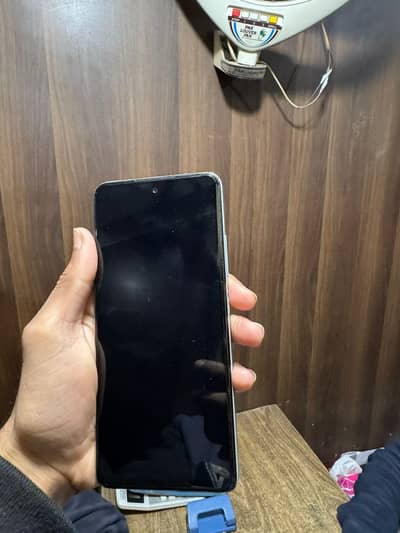 Infinix hot 30 8*8 128