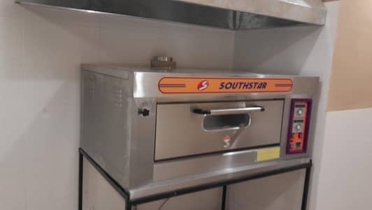 Pizza oven / Chinese Restaurant  / FastFood  Restaurant  / Shinwari