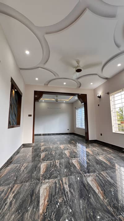 10 Marla Double Road Corner House With EXTRA Land G-13 Islamabad