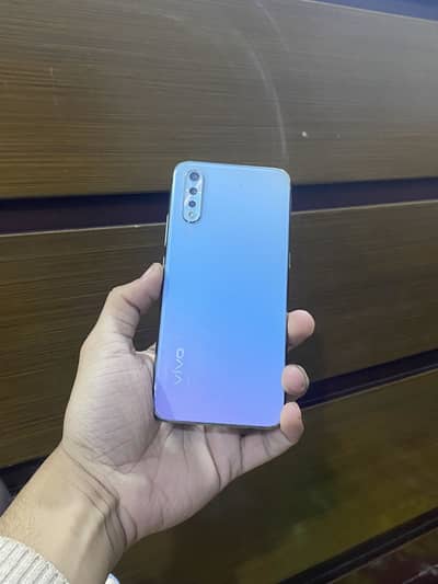 Vivo s1