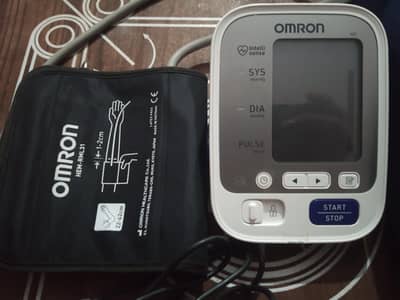 Omron M3 BP Monitor (HEM-7131-E) – Made in Japan | Bag + AC Adapter