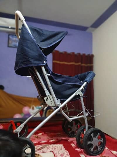 Baby Pram / Stroller – Used – Good Condition (Rs. 5,000)