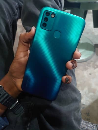 infinix smart 5 box Nahin