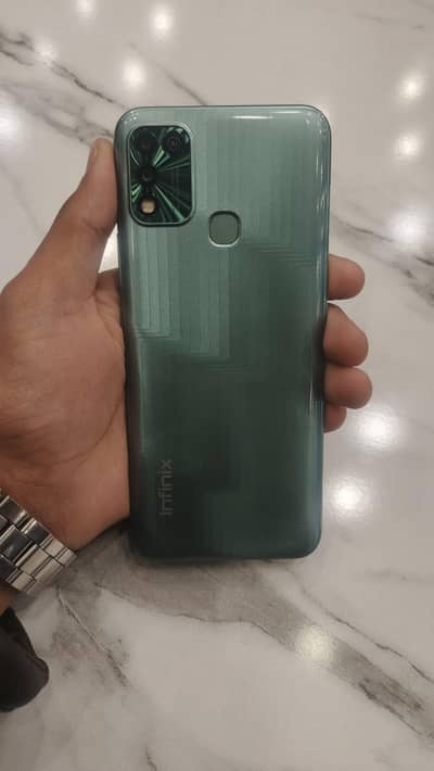 Infinix hot 11 play 10/10 lush condition