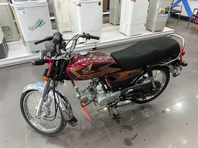 HONDA CD-70
