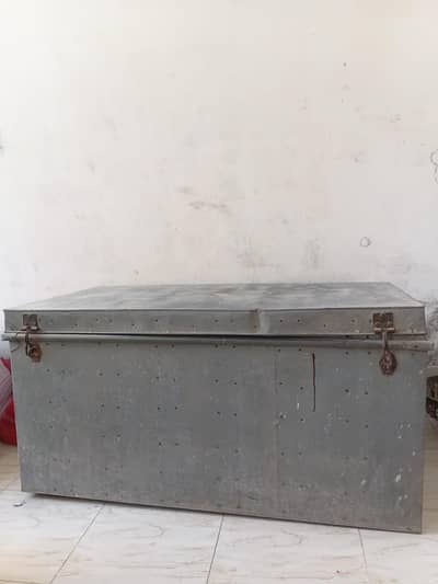 Trunk/ Peti for Sale