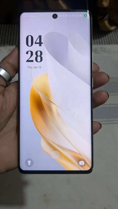 infinix zero 30. . . 034975505058