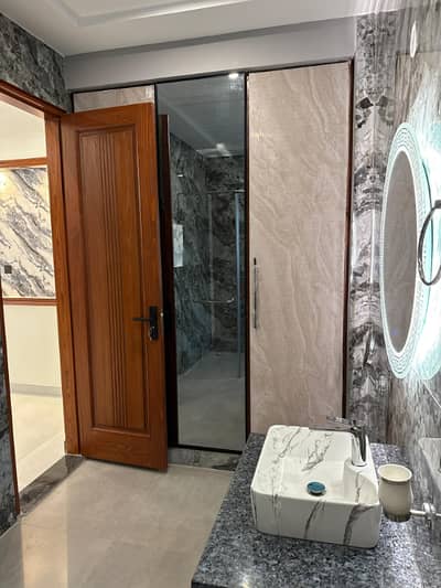 1 KANAL UPPER PORTION FOR RENT IN IEP ENGINEERS TOWN LAHORE | 3 BED