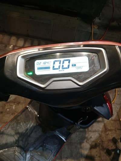 Electric scoty metro brand