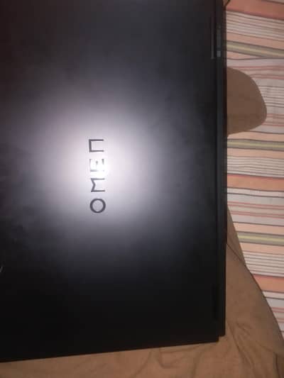 HP Omen 16
