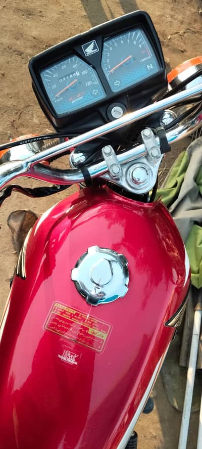 HONDA 125 FOR SALE IN AFFORDABLE PRICE. . .