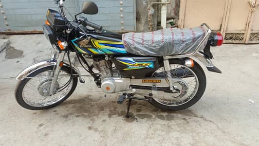 Honda 125   03086042587