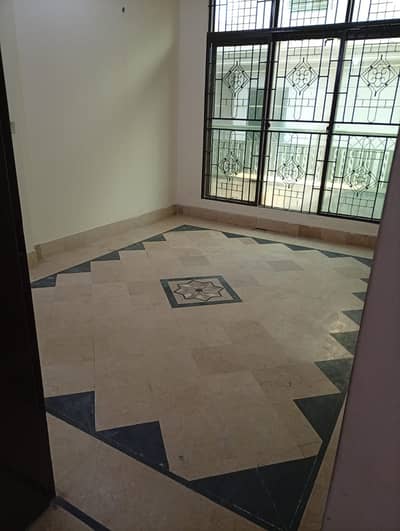 6 marla upper portion