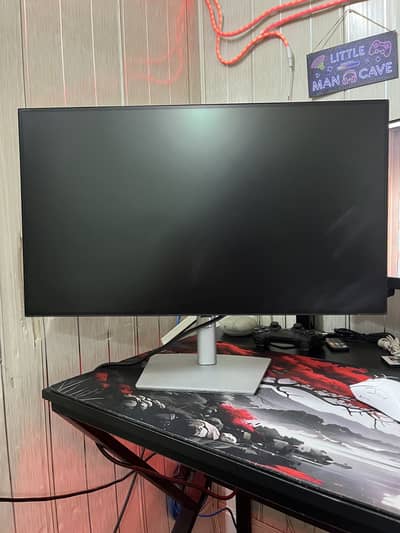 Dell U2722D 27 Inch 2K Monitor Borderless