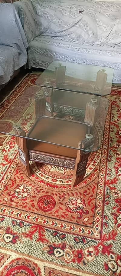 2 used center tables for sale