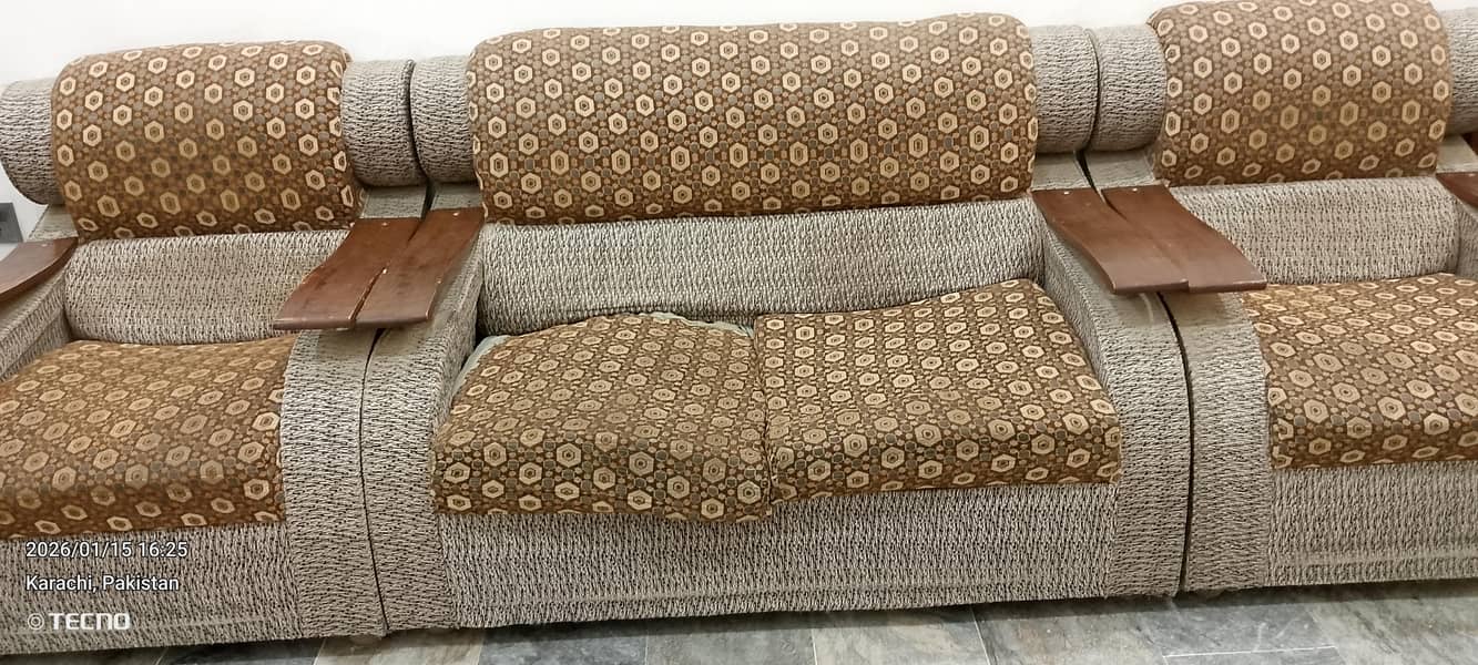 sofas set with fancy big foamy sofas 0